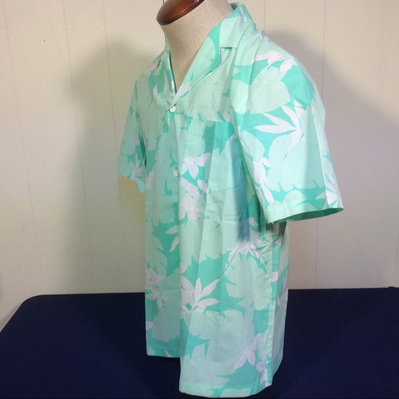 Men’s Malihini Hawaii vintage Hawaiian Shirt size large - Picture 6 of 8